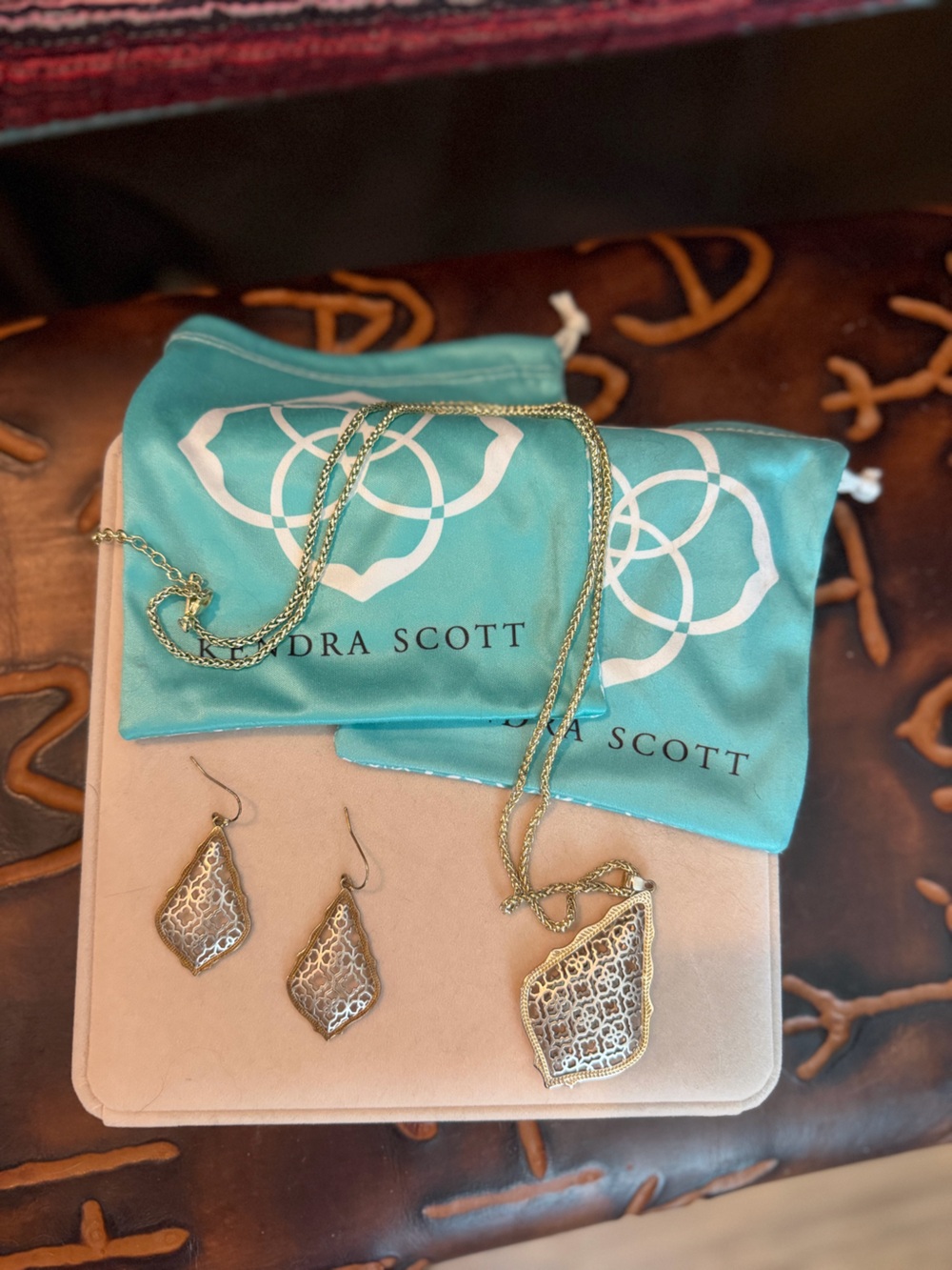 Kendra Scott Turquoise Jewelry Pouches with Gold Accents